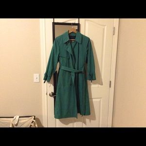 London fog coat. 10 petit